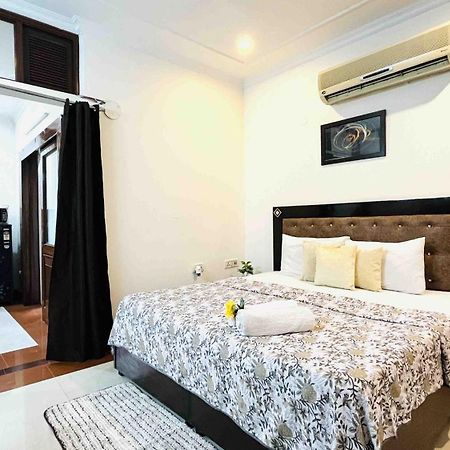 Olive Serviced Apartments - Defence Colony Нью-Дели Экстерьер фото