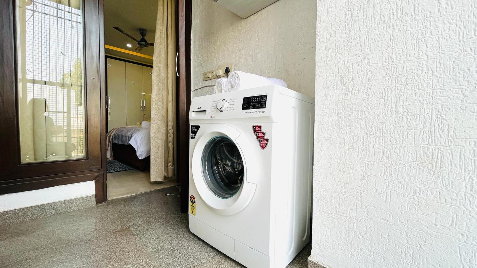 Olive Serviced Apartments - Defence Colony Нью-Дели Экстерьер фото
